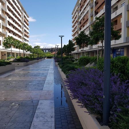 Apartman Vivo City Central ポドゴリツァ エクステリア 写真