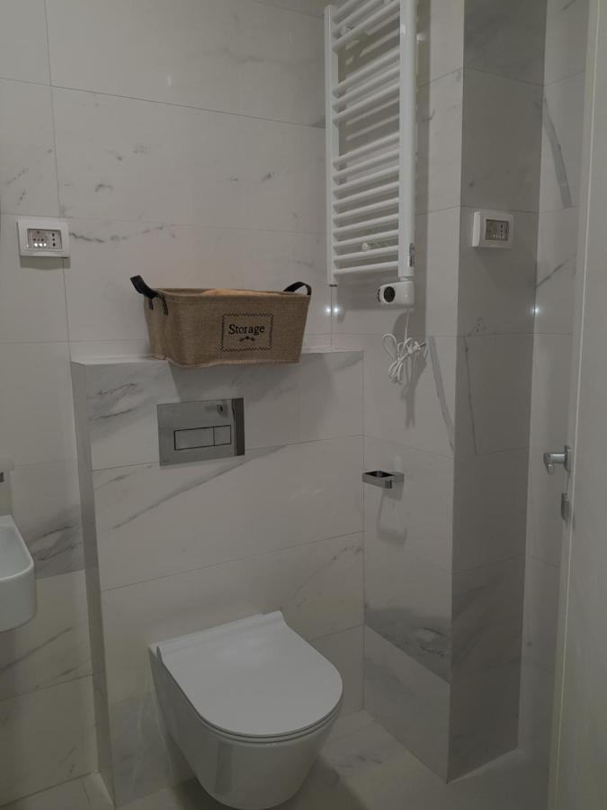 Apartman Vivo City Central ポドゴリツァ エクステリア 写真